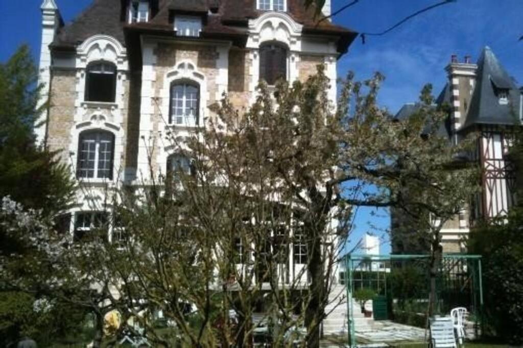 Les Embruns - Plein Ciel - Appartement 3Eme Etage Довил Екстериор снимка